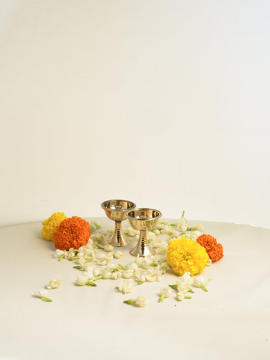 BRASS PYALI DIYA (STAND)