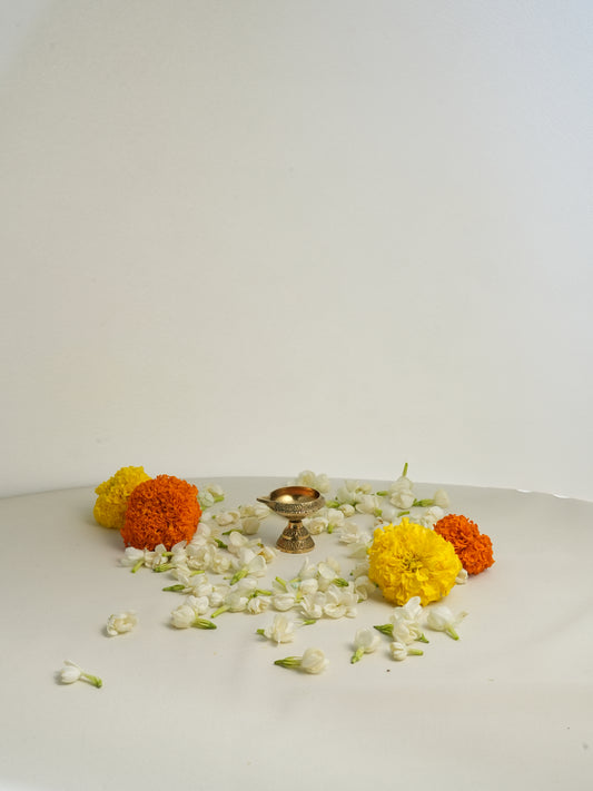 BRASS STANDING KUBER DIYA