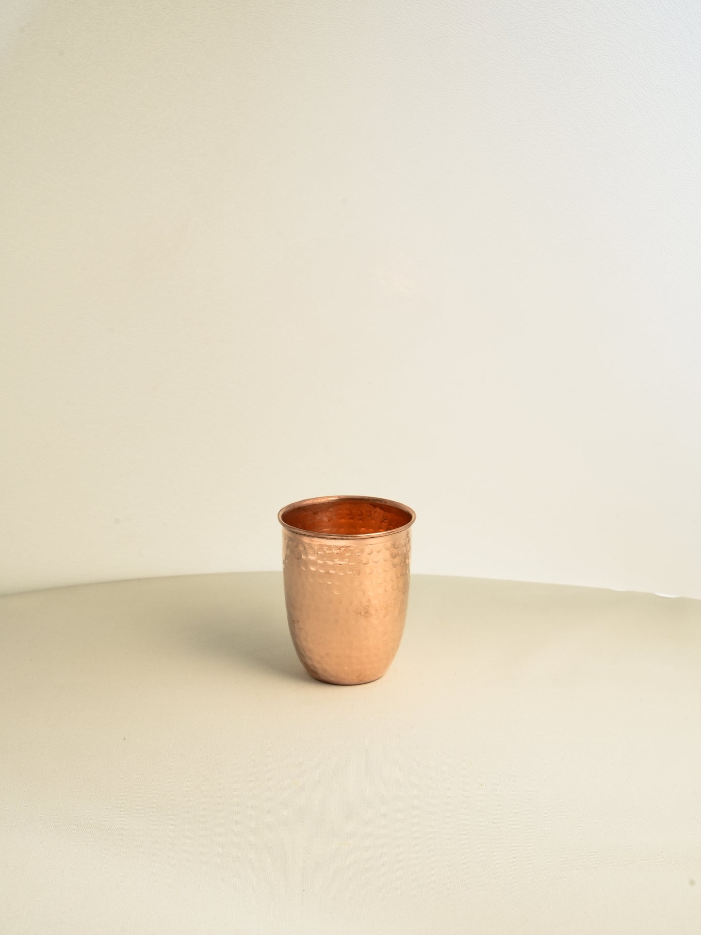 COPPER HAMMERED GLASS